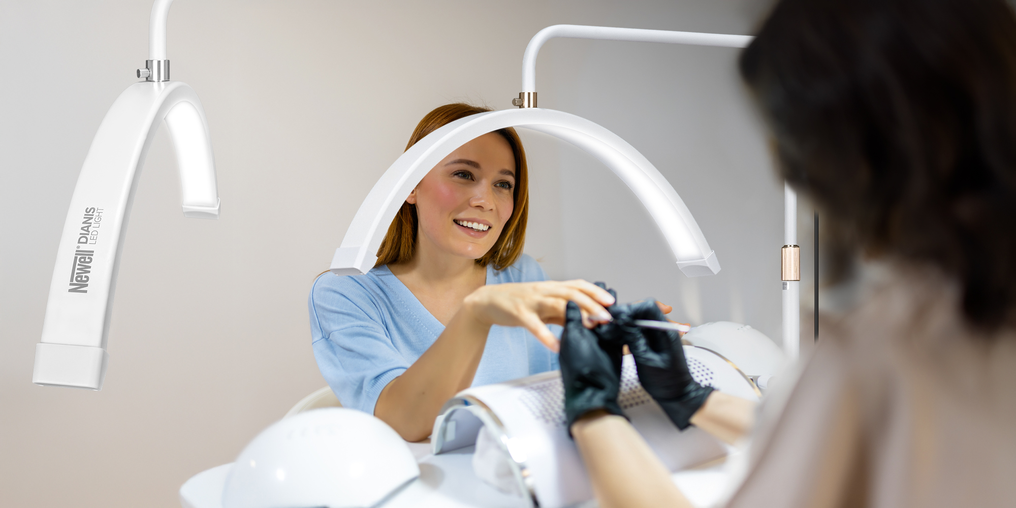 Lampa LED Newell Dianis - czarna